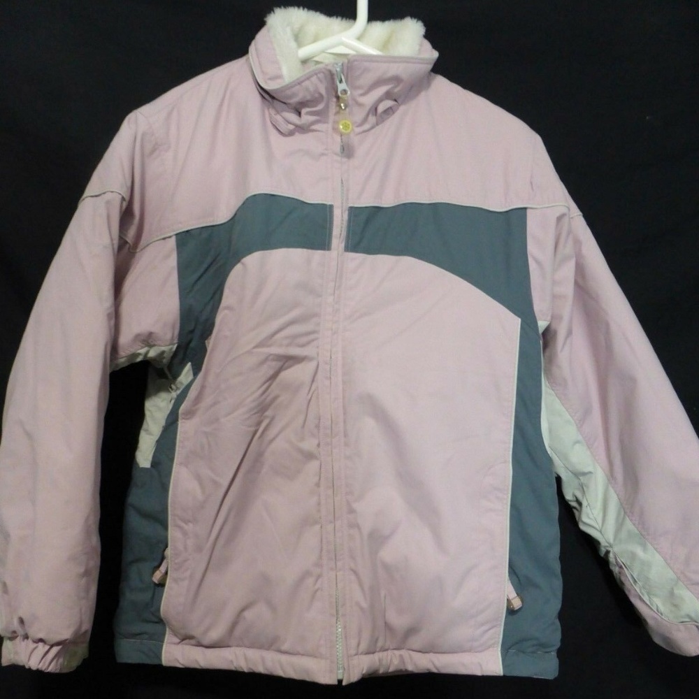 POWDER ROOM pink and gray, large, l, winter, GUC